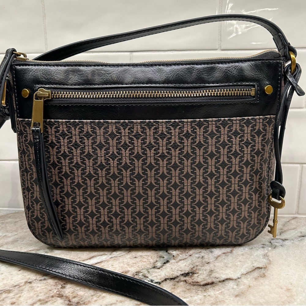Fossil Farrah Crossbody Brown Black  Purse With Gold Key & Zipper Tassel - Picture 2 of 13